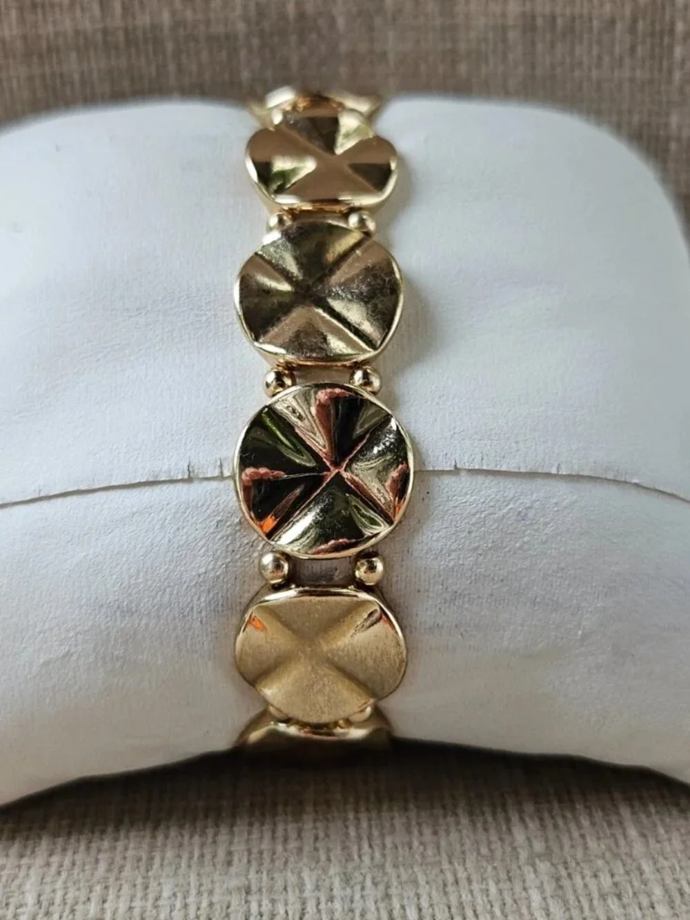 Fashion Bracelet Gold Tone Wrist Band Fashion Jewelry Stretched Metal Band
